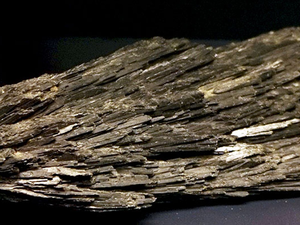 Black Kyanite
