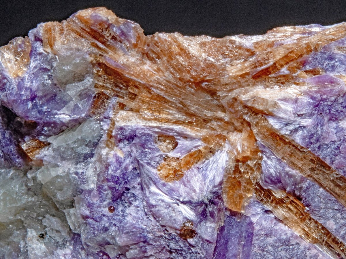 Charoite